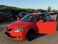 Rosu Utilizat 2007 Mazda 3 Hatchback | 1.300 EUR (Super Preț)