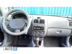 Gri Utilizat 2000 Hyundai Accent Hatchback | 1.500 EUR