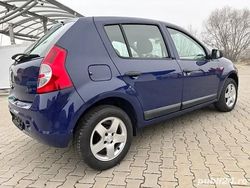 Utilizat 2009 Dacia Sandero Hatchback | 2.300 EUR (Preț OK)