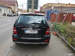 Negru Utilizat 2010 Mercedes ML320 SUV | 8.000 EUR