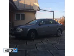 Gri Utilizat 2004 Audi A4 Hatchback | 2.000 EUR