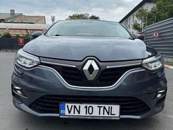 Culoaregri Utilizat 2022 Renault Mégane IV Intens Hatchback | 12.000 EUR (Preț bun)
