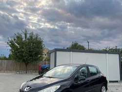 Culoarenegru Utilizat 2007 Peugeot 308 Active Hatchback | 3.850 EUR (Scump)