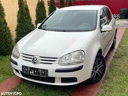 Culoarealb Utilizat 2006 VW Golf V Comfortline | 2.900 EUR (Preț OK)