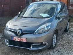 Utilizat 2012 Renault Scénic III Monovolum | 5.390 EUR