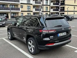 Culoarenegru Utilizat 2022 Jeep Grand Cherokee SUV | 37.000 EUR