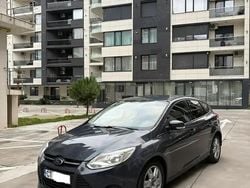 Gri Utilizat 2012 Ford Focus Hatchback | 3.200 EUR (Preț bun)