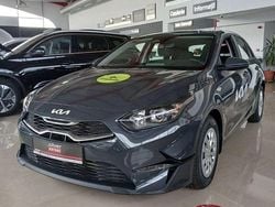 Culoaregri Nouă 2025 Kia Ceed Hatchback | 20.690 EUR (Puțin scump)