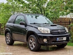 Culoarenegru Utilizat 2005 Toyota RAV4 Executive Berlinǎ | 3.700 EUR (Preț bun)