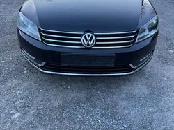 Negru Utilizat 2013 VW Passat Comfortline Break | 6.800 EUR (Preț bun)