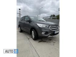 Gri Utilizat 2019 Ford Kuga SUV | 13.900 EUR (Preț bun)