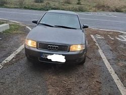 Utilizat 2003 Audi A4 Berlinǎ | 1.850 EUR (Preț bun)