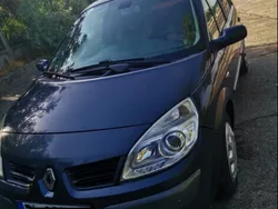 Utilizat 2007 Renault Scénic II Monovolum | 2.198 EUR
