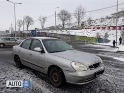 Gri metalizat Utilizat 2002 Chevrolet Nubira Berlinǎ | 1.000 EUR