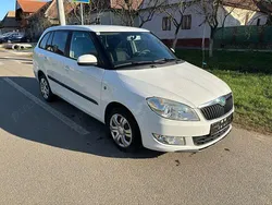 Utilizat 2012 Skoda Fabia Hatchback | 2.650 EUR