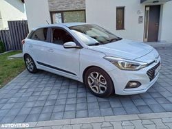 Culoarealbastru Utilizat 2019 Hyundai i20 Hatchback | 12.800 EUR (Preț OK)