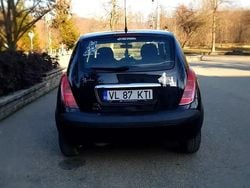 Utilizat 2006 Lancia Ypsilon Hatchback | 1.550 EUR