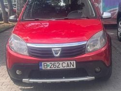 Rosu Utilizat 2009 Dacia Sandero Stepway Hatchback | 2.500 EUR (Preț bun)