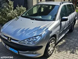 Culoareargint Utilizat 2005 Peugeot 206 Break | 3.800 EUR