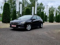 Culoarenegru Utilizat 2017 Opel Astra Enjoy Hatchback | 6.800 EUR (Preț bun)