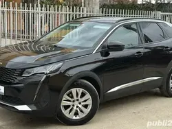Negru Utilizat 2022 Peugeot 3008 SUV | 16.360 EUR (Preț bun)