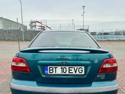 Volvo S40