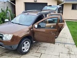 Culoarealte culori Utilizat 2011 Dacia Duster SUV | 4.999 EUR (Preț OK)