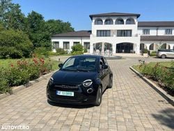 Culoarenegru Utilizat 2022 Fiat 500e Icon Coupe | 18.500 EUR (Scump)