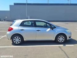 Culoaregri Utilizat 2007 Toyota Auris Hatchback | 3.500 EUR (Preț OK)
