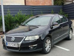 Culoarenegru Utilizat 2008 VW Passat Highline Break | 2.000 EUR (Super Preț)