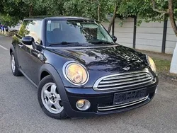 Culoarenegru Utilizat 2009 Mini ONE Hatchback | 2.190 EUR (Super Preț)