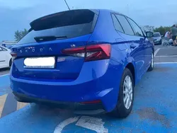 Albastru Utilizat 2023 Skoda Fabia Hatchback | 17.500 EUR (Scump)