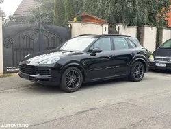 Culoarenegru Utilizat 2019 Porsche Cayenne SUV | 48.000 EUR