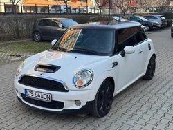 Alb Utilizat 2007 Mini Cooper S Hatchback | 4.100 EUR