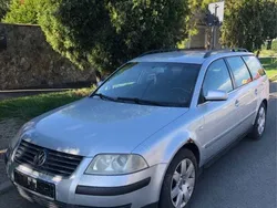Gri Utilizat 2003 VW Passat Break | 1.000 EUR (Preț bun)