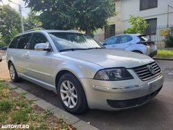 Gri Utilizat 2004 VW Passat Comfortline Break | 1.700 EUR (Preț bun)