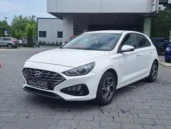 Culoarealb Utilizat 2021 Hyundai i30 Hatchback | 13.150 EUR (Preț OK)