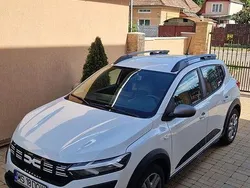 Alb Utilizat 2023 Dacia Sandero Expression Hatchback | 13.500 EUR (Puțin scump)