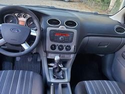 Culoaregri Utilizat 2010 Ford Focus Trend Break | 3.100 EUR (Puțin scump)