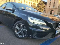 Culoarenegru Utilizat 2017 Volvo V40 R-Design Break | 11.500 EUR (Puțin scump)