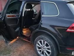 Negru Utilizat 2011 VW Touareg SUV | 13.000 EUR