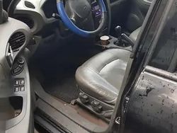 Negru Utilizat 2004 Hyundai Santa Fe SUV | 7.000 EUR