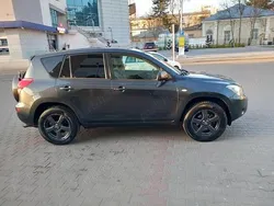 Utilizat 2006 Toyota RAV4 SUV | 6.666 EUR