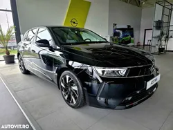 Negru Utilizat 2023 Opel Astra Hatchback | 24.398 EUR