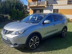 Culoaregri Utilizat 2017 Nissan Qashqai Tekna SUV | 9.600 EUR (Super Preț)