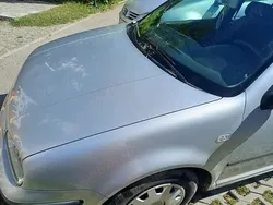 Utilizat 2001 VW Golf IV Berlinǎ | 800 EUR (Preț bun)