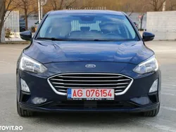 Albastru Utilizat 2020 Ford Focus Cool & Connect Hatchback | 11.299 EUR (Preț OK)