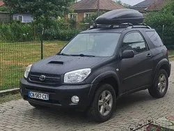 Negru Utilizat 2005 Toyota RAV4 Executive SUV | 4.650 EUR (Preț OK)