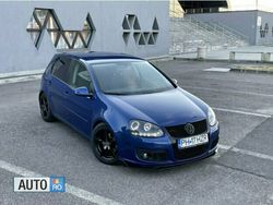 Albastru Utilizat 2006 VW Golf V Hatchback | 2.750 EUR (Preț OK)
