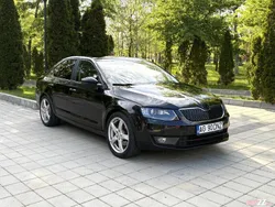 Negru Utilizat 2014 Skoda Octavia Berlinǎ | 5.000 EUR